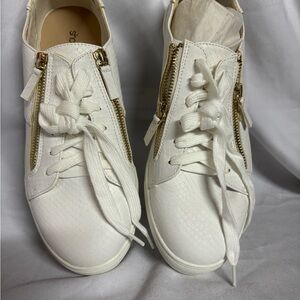 Shoe Dazzle White and Gold Sneakers with Canvas Texture